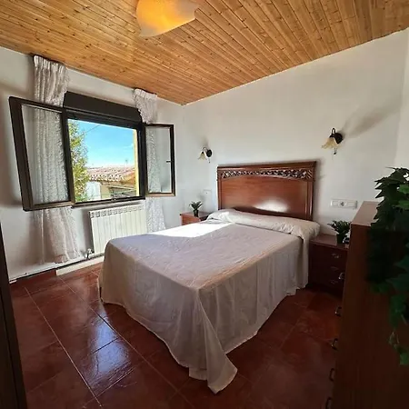 Feriehus Increible Casita De Pueblo. *