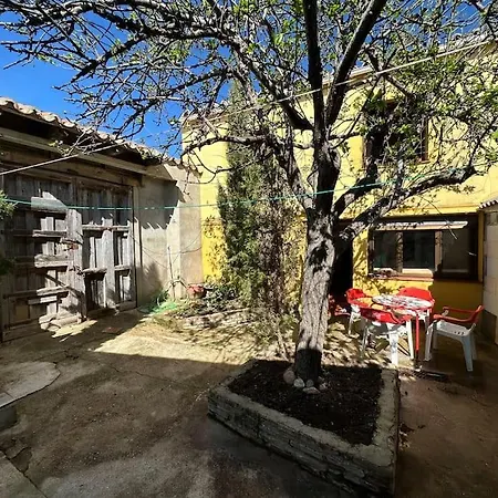 Increible Casita De Pueblo. Feriehus Ugena